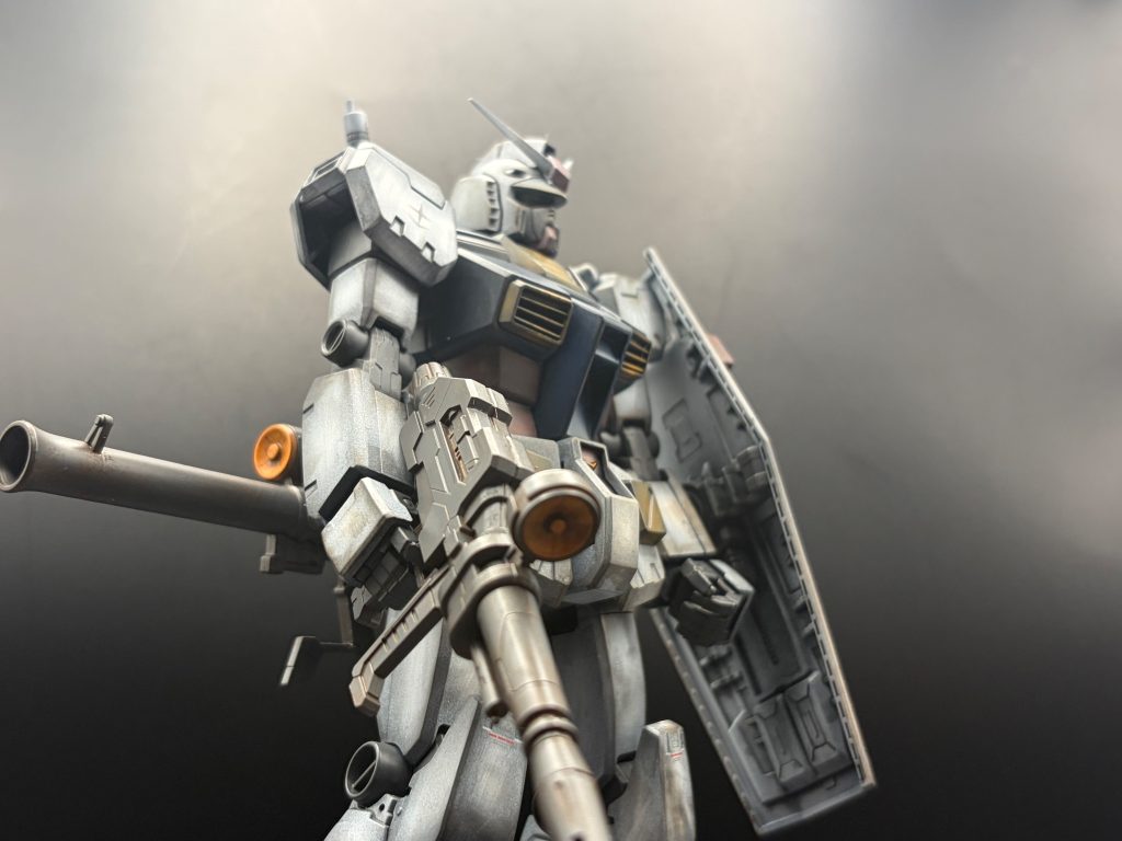 ビームライフルは本来の付属の物が好みではなかったので、横浜ガンダムのライフルに変更して装備‼️