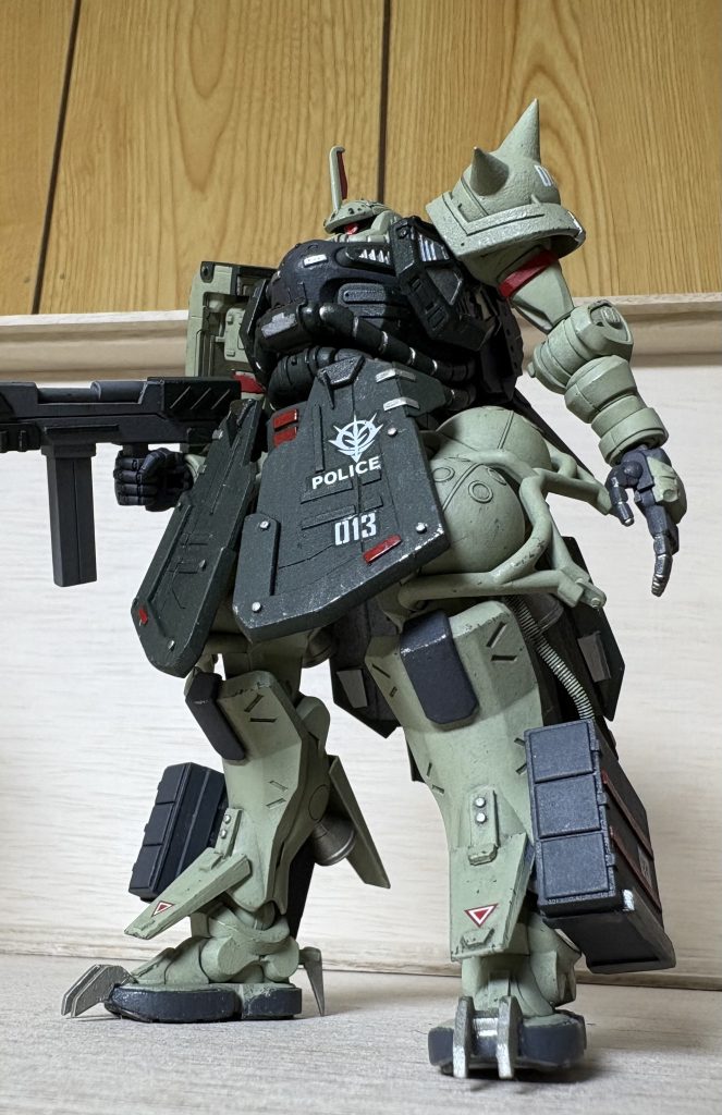 作品名：仕上がりを見て自分で笑ってしまう足の裏<p>アタシ、マスキングを覚えて『マス⭐︎KING』として塗り分け活動をしてるのですが、皆さんに倣って足の裏の塗り分けをしてみたんです(zaku-kao8) まずは、マスキングテープで保護して…っと思ったら、貼り終 [&hellip;]</p>
