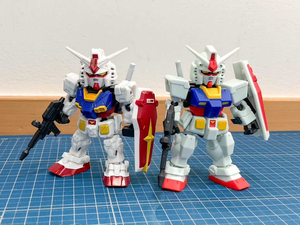 　VOL.1のガンダムと最新（2026年）VOL.11のガンダムを比較しました。初期のほうはかなりゴテゴテしていますね。私は現在のプレーンな造形のほうが好みです。