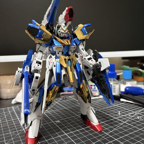 V2アサルトバスターガンダム（チタニウムフィニッシュ）