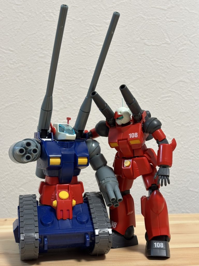 この後打ち上げ行く予定のふたり。多分鳥貴族行くと思う。&nbsp;&nbsp;ガンキャノンがすき！！！ひれ伏して戦う！！そして何かと動きにくそうなガンタンクも好き！いつかMGを手に入れたいです！！！！&nbsp;最後までありがとうございます！！是非コメント待ってます( *ˊᵕˋ*)&nbsp;