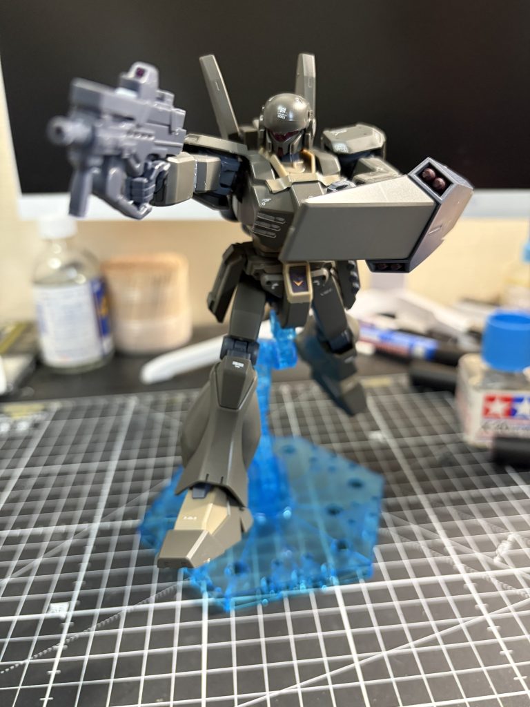 ジェガンD型（護衛仕様）