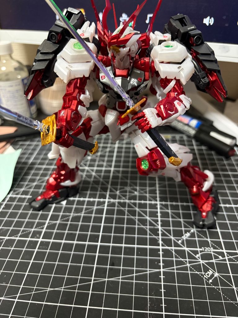 刀持ってる機体ってポージングが映えますね。ご覧いただきありがとうございます。