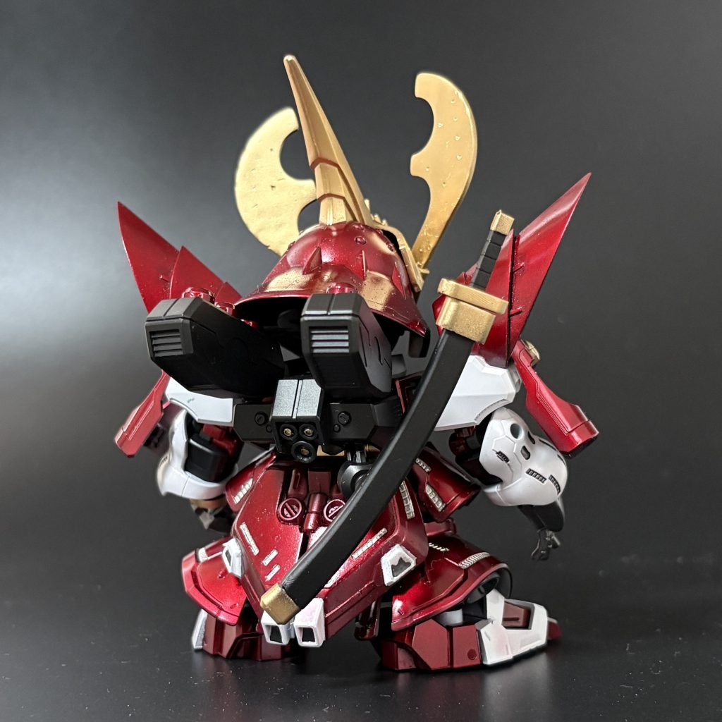 背面。紅白が素晴らしいデザイン。&nbsp;