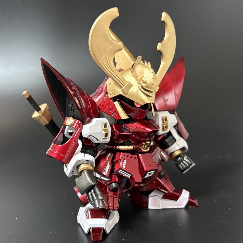 手のひらは「ビルダーズパーツ」に置き換えられるように、中間パーツを3Dプリンタで作成しました。(金色の部分)