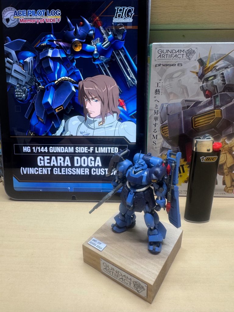 福岡のサイドFで発売されたギラドーガのヴィンセント・グライスナー専用機のカラーリングにしたくて作りました。両腕の向きを自分好みに調整しています。