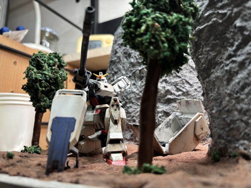 初めてのジオラマ–3枚目/制作者：ジエチル・エーテル少尉