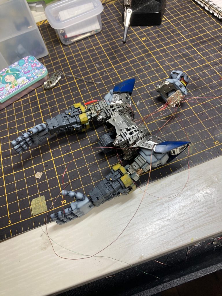 RGジオングフル電飾–3枚目/制作者：エキドナ