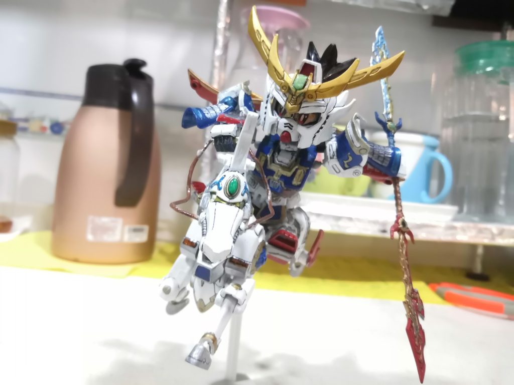 龍裝劉備ガンダム–2枚目/制作者：LUNLUN（邪道可動）