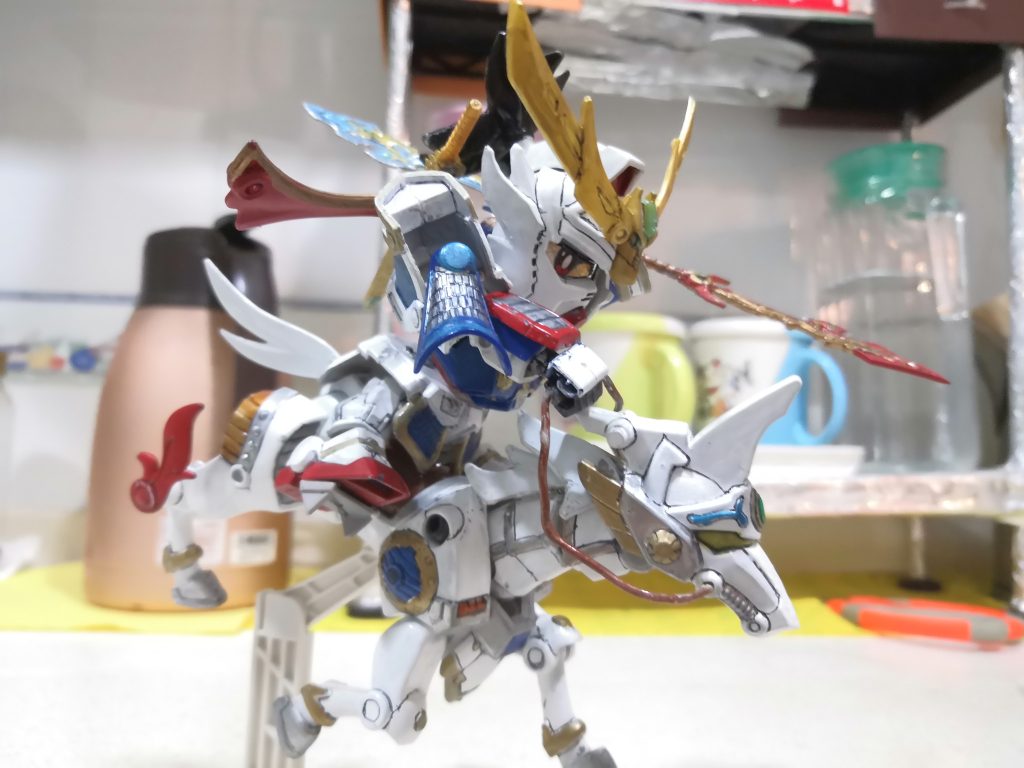 龍裝劉備ガンダム–4枚目/制作者：LUNLUN（邪道可動）