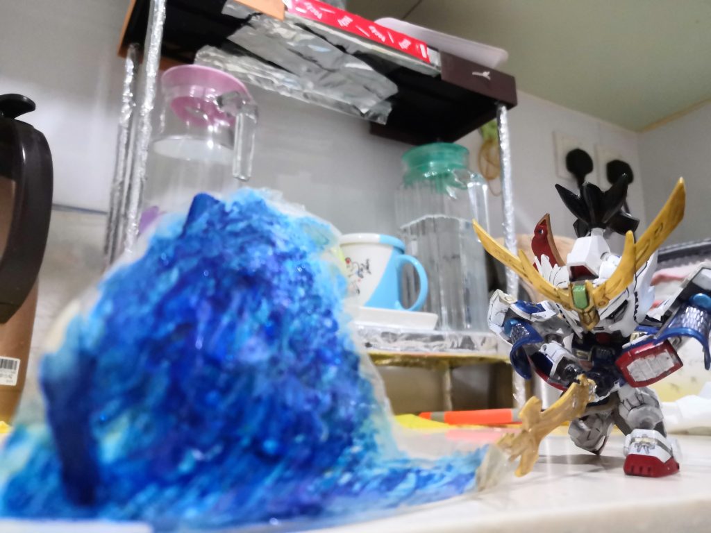 龍裝劉備ガンダム–9枚目/制作者：LUNLUN（邪道可動）