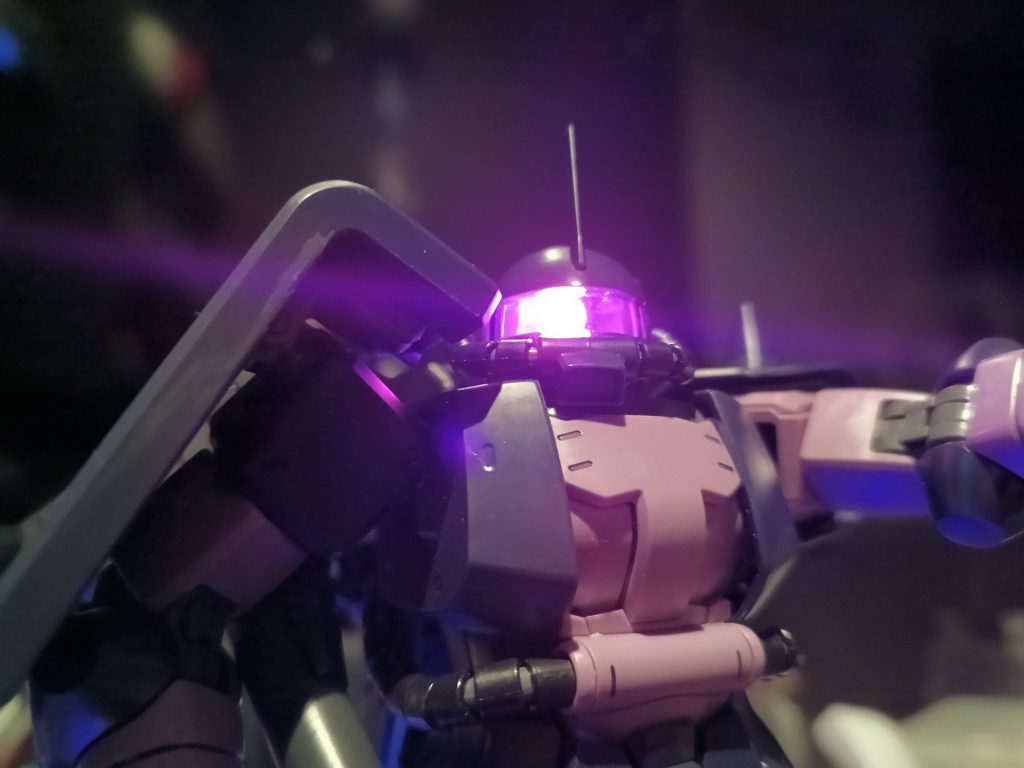 MG 高機動型ザクII 黒い三連星仕様 LED組込み