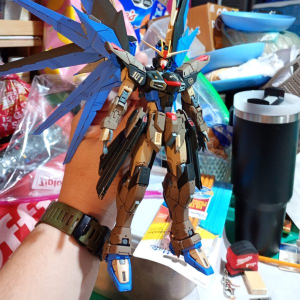 MIKHAEL X-101 FREEDOM ARCHANGEL (VERSIÓN CASI TERMINADA DEL PROTOTIPO DE ASALTO AEROESPACIAL)