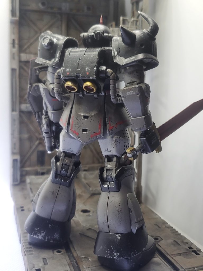 HGグフカスタムをグフ試作実験機カラーで塗装した！–3枚目/制作者：オールドタイプ模型人