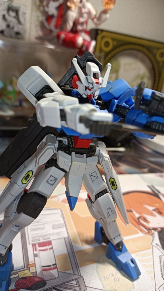 今回は「 ガンダムアスタロト」という機体のプラモデルを簡単に組み立てました！