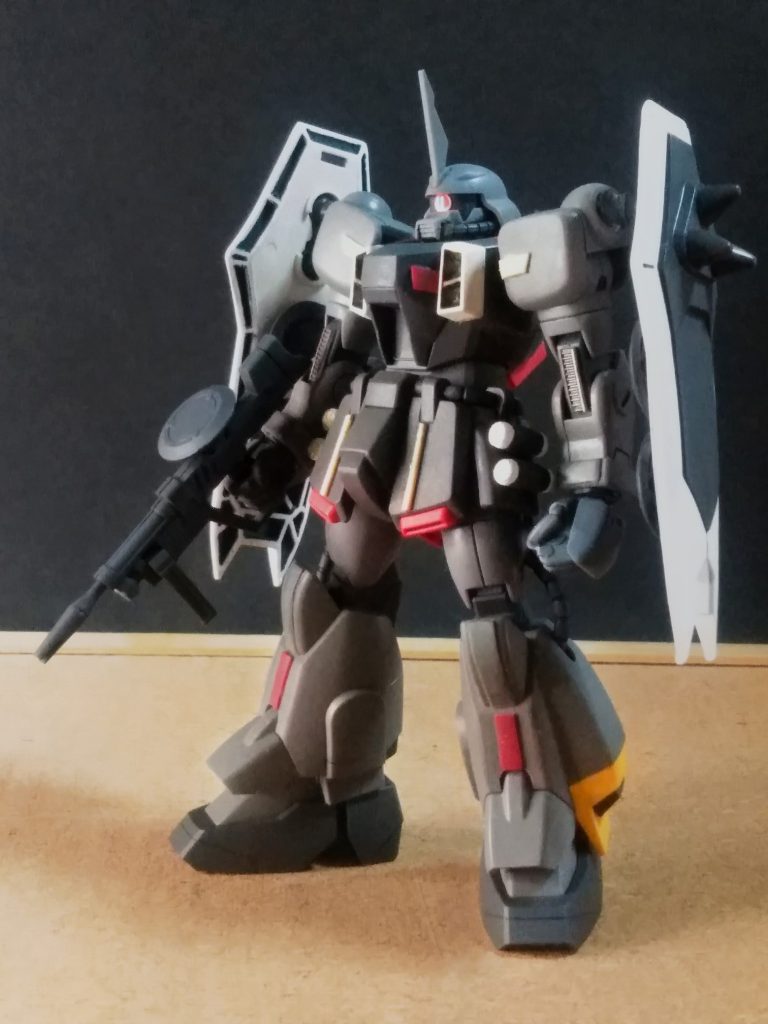 黒色繋がりとイウ事で 🙂HG 1/144 [ブレイズ ザク ファントム(ディアッカ・エルスマン専用機)]もお願いします 😁今後再販は有り得るか❓🙄と、なるレアキット(多分💦)です 😏