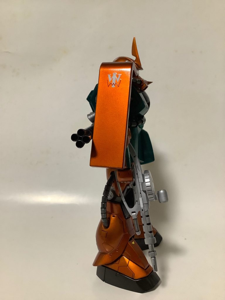 MG ガルマ専用ザク–3枚目/制作者：yanagi1112