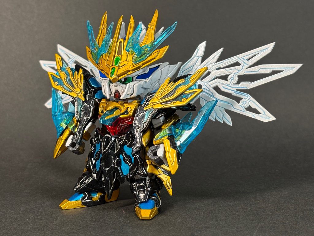 魏の曹操ウイングガンダム、蜀の劉備ユニコーンガンダム、呉の孫権アストレイガンダム。今度は孫権作ろう。