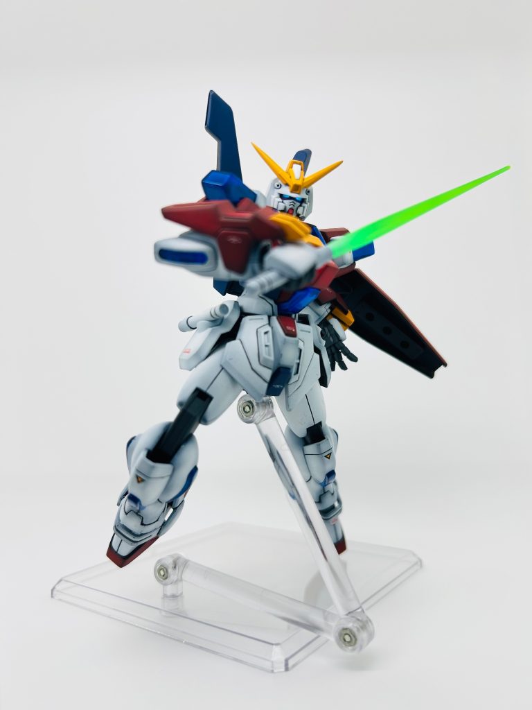 SB-011 スターバーニングガンダム–3枚目/制作者：Kabos