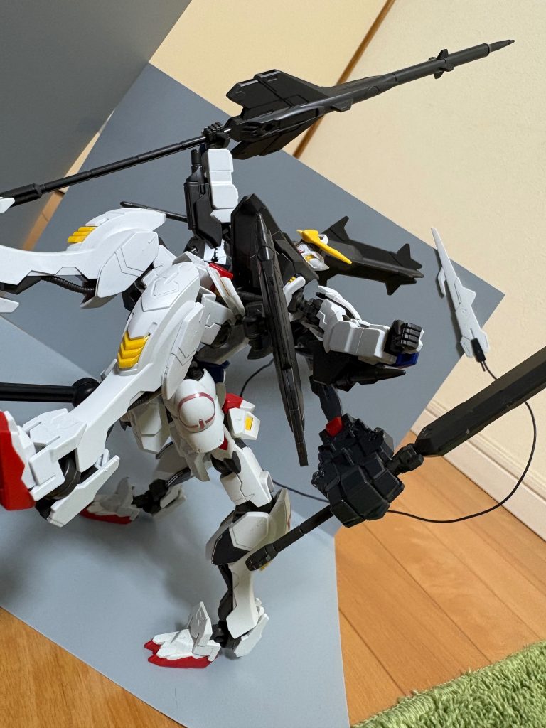 アクションポーズを何枚か