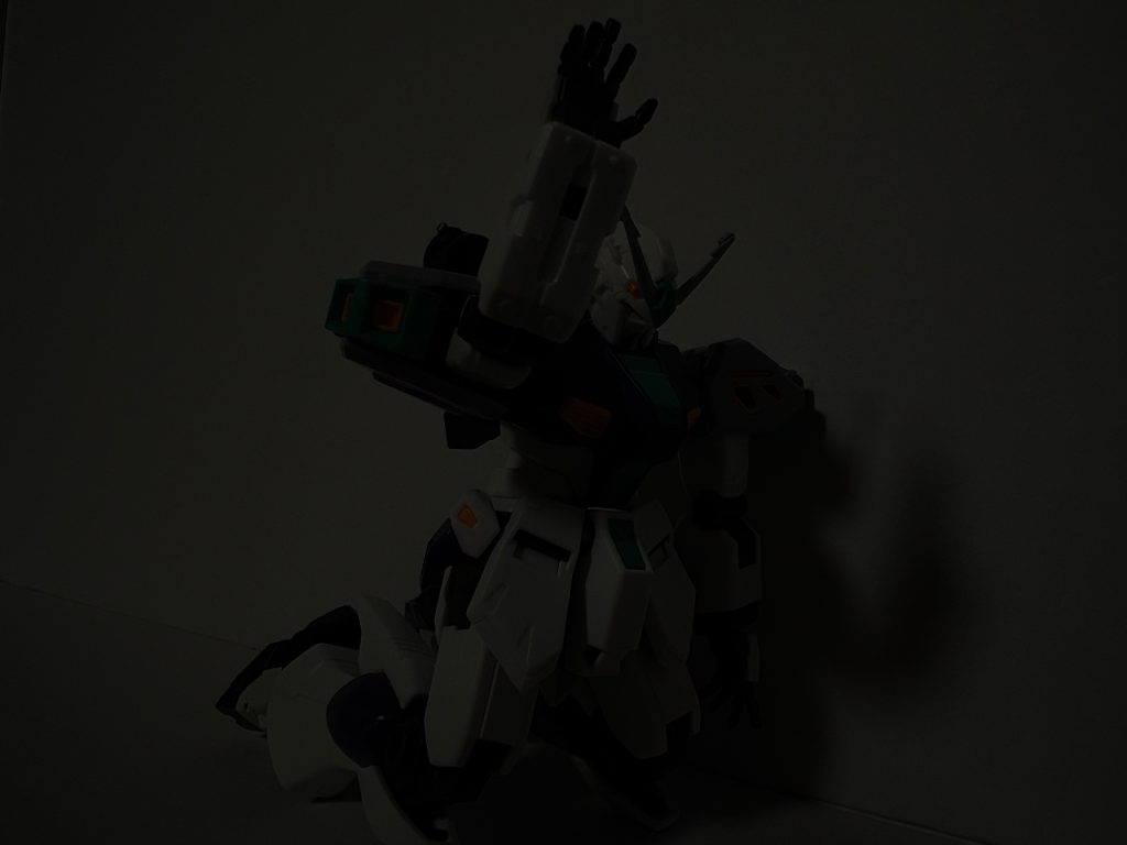 アリュゼウス〜量産型νガンダム–8枚目/制作者：ウアオの制作場！
