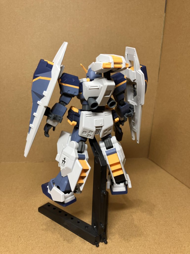 黄色のラインは適当にマスキングテープ貼ったので、近くから見ないでください。