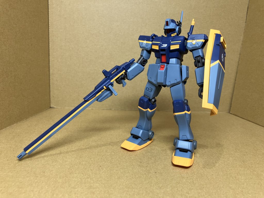 頭部はジムスパルタンのものに変更しました。