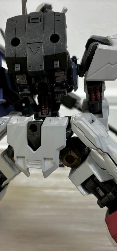 インナーフレームも細かく塗装してました。