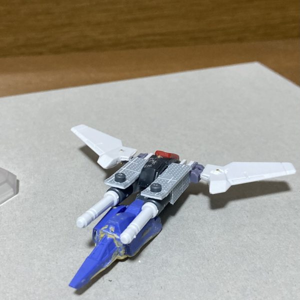久しぶりにガンプラを弄っています。F91を芯にして、大好きなフォーミュラ世代の技術を色々組み合わせた機体を作りたいと思ってます。とりあえずやりたいギミックは積めたので、あとはなんとか見れる程度まで見た目を整えてきたいです。（6枚目）