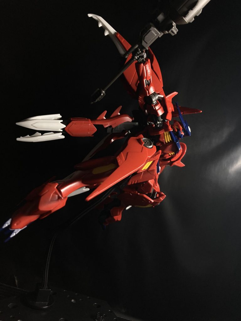 背中がHi-νガンダムヴレイブを感じられていい！