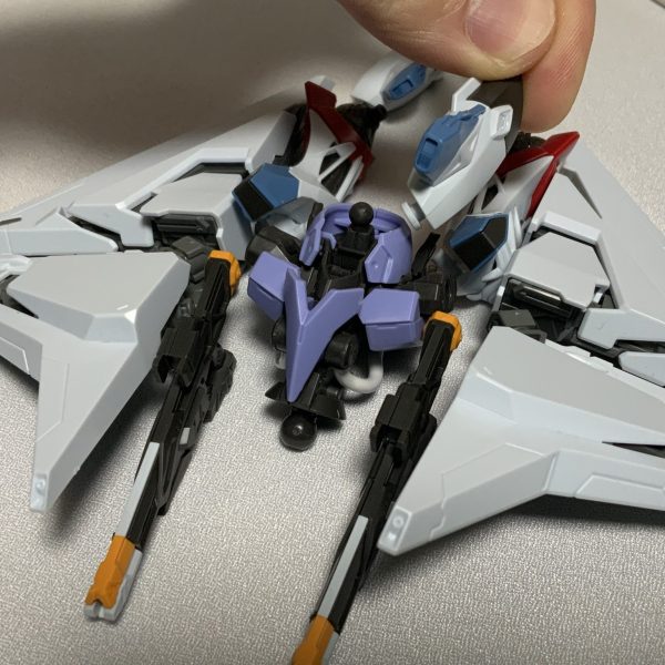 ジャンクパーツ達で戦闘機ぽいものを組みたい