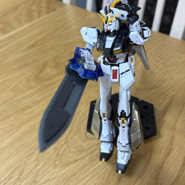 rgνガンダム gnソード