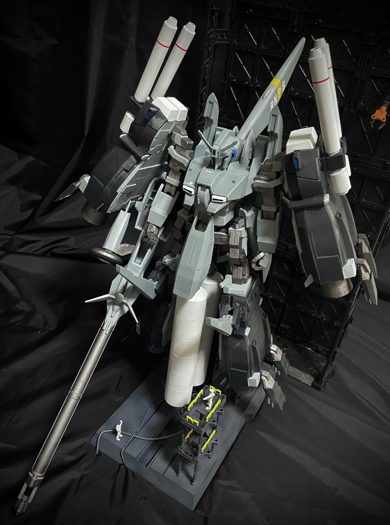 全高50cmを超える作品になりました。3Dモデリングを始めて約2年弱となりますが、自分の中でも節目となる大作になりました。