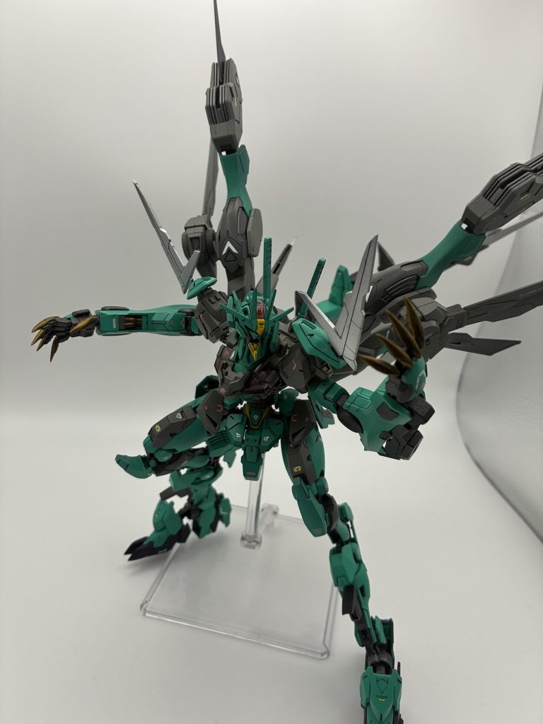 ちょっとした戦闘中のポージングネイルはちょっと頑張って尖らせてみたのでかなり印象が良くなったかなって思います。