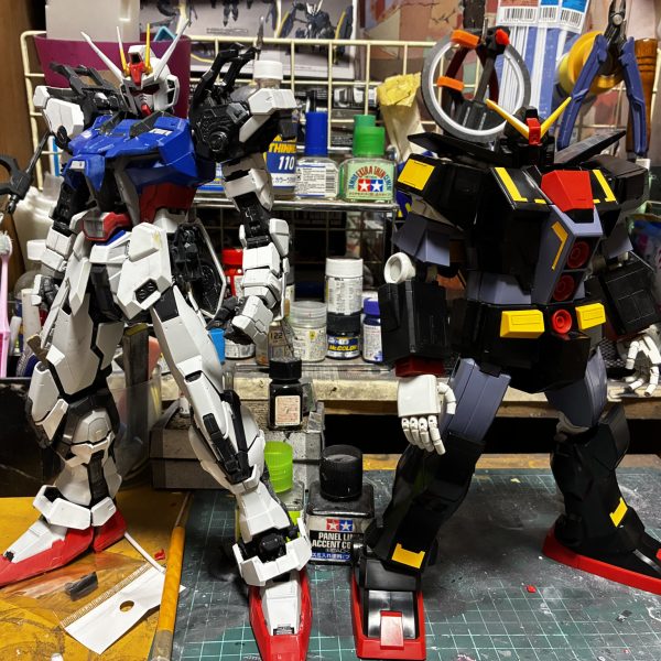pg ストライクとhgサイコガンダムをミキシングしています。雑誌プロの作品を見ていつかやってみたいと、中古を格安で手に入れたので早速組んでいきます(*´꒳`*)（2枚目）