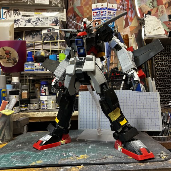 Ｚガンダムガンプラ作成実例集を昔からやってみたかったサイコガンダム制作中盤形になってきました後はディテール筋彫り作業ですカラー悩みますな休みにゆっくりやりますよ（2枚目）