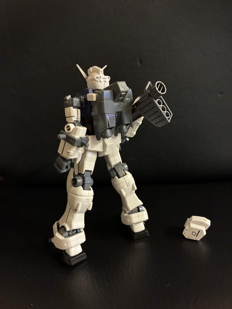 肩の内部フレームがカッコよかったので外してみました。