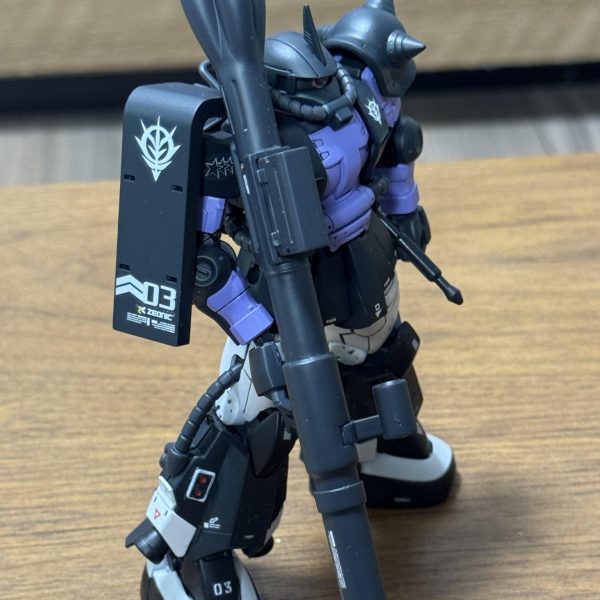 サフ乾燥待ちです…前回の改善点をしっかりと考えて。⭐︎塗装 ボディ、関節、手、武器、動力パイプの違いを明確に。⭐︎3体作りたいのでデカールを統一。新しいギアを…Xでフォローさせていただいている先輩方が使用されている【ミネシマ】さんのニッパー d-104が近所のエディオンで投売りしていたので購入😄とても使いやすいですね！今までは何処で買ったかメーカーも不明なニッパーを使っていました💦もう一つはパーツオープナー！今までカッターナイフを使用してましたが指を切ってしまい購入を決意！これも楽ですね〜。ガンプラライフ最高ですね！ご観覧ありがとうございます。（2枚目）