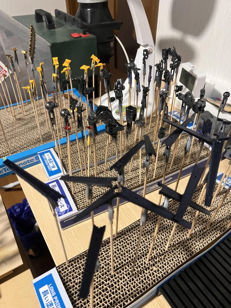 今回はPGUを参考に各所にゴールド入れてみました。