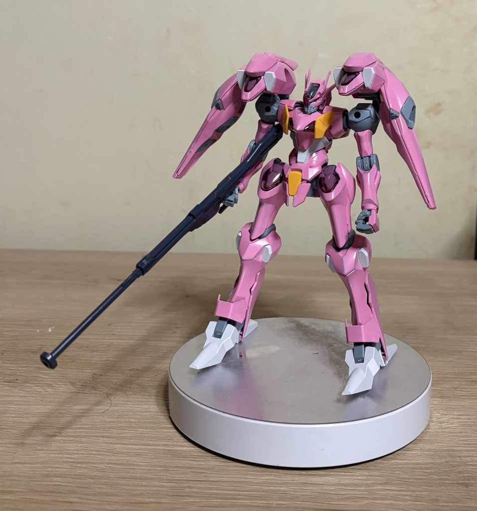 橘ひなの専用ガンダムファラクト
