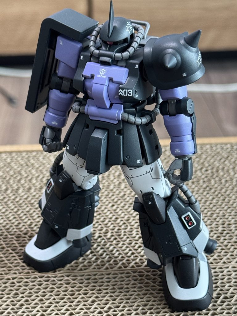 HG高機動型ザクⅡ 黒い三連星