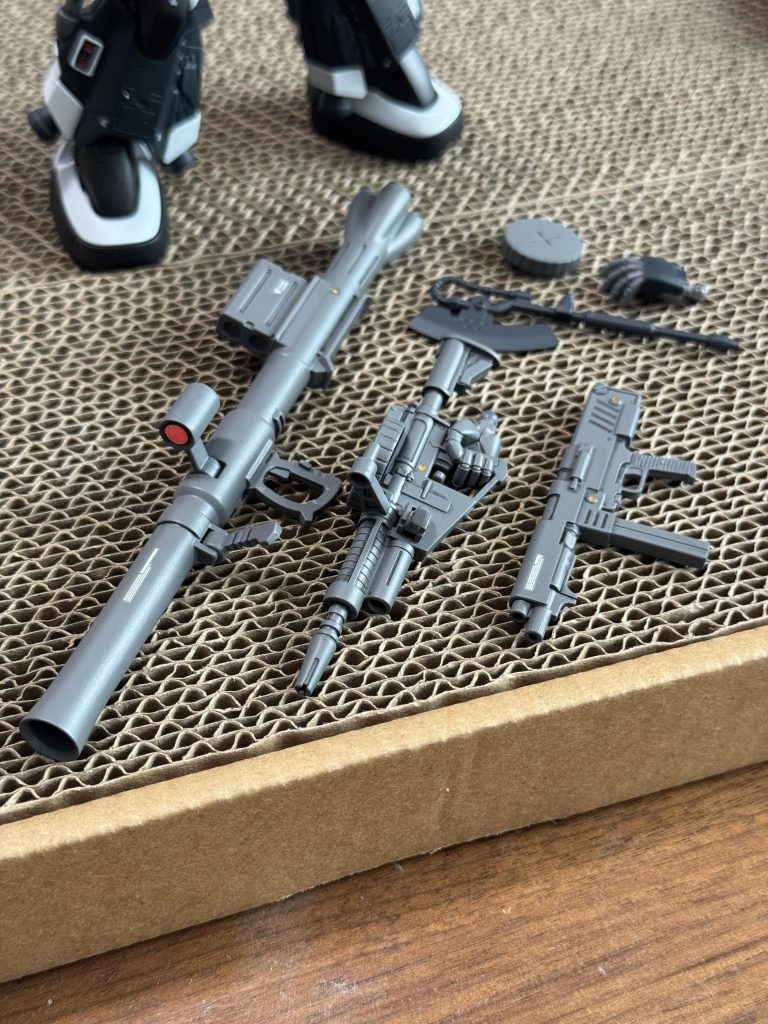 武器類はグレーのみ。長文になり失礼いたしました💦今回もご観覧ありがとうございます🙇🙇🙇