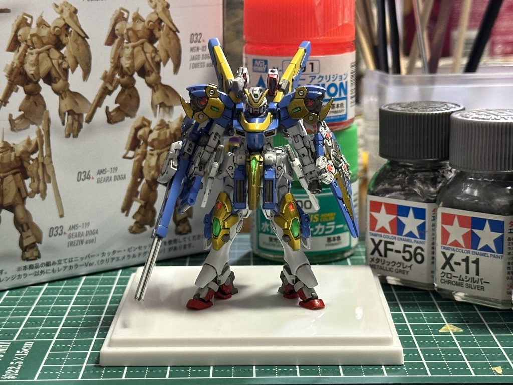 アーティファクト6弾発売日になんとか完成!待ちに待ったサザビーを作りたいです(iori_sei)