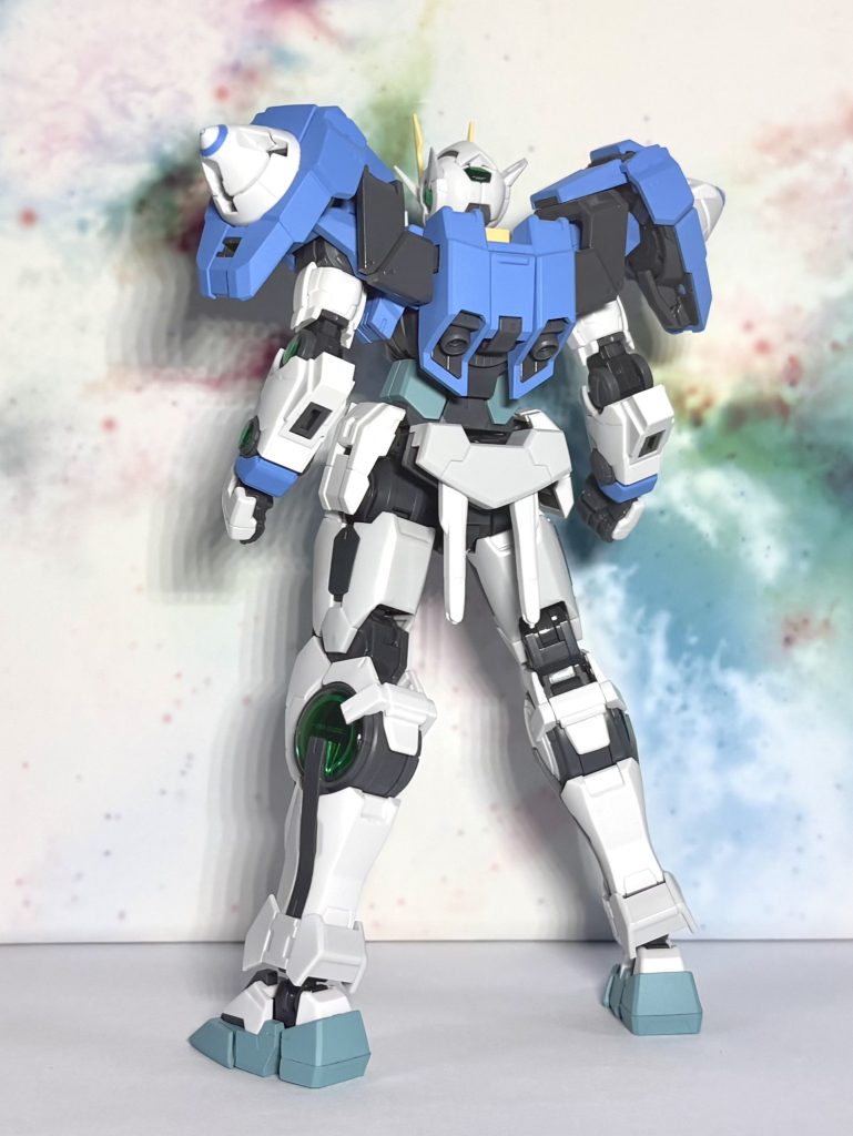 RGのダブルオーは素体だけでも股関節広がってしまって、まじかぁ…という感想でした😇造形はめちゃくちゃかっこいいです！