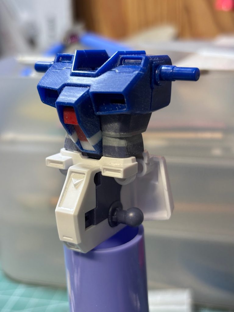 胴体はプラ板で3mm延長。