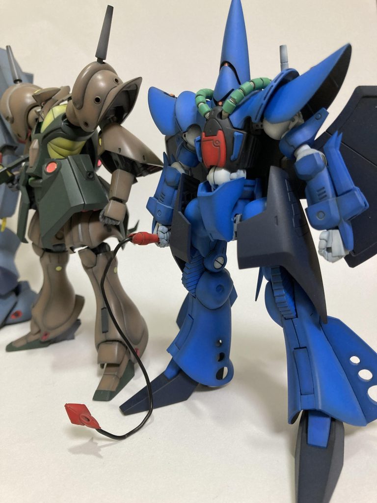 ハンブラビ1番の異形かも…キミはメインカメラは上下のどっちなの?