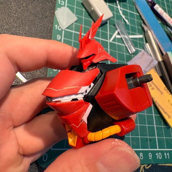 HGサザビー胸部ハッチオープン
