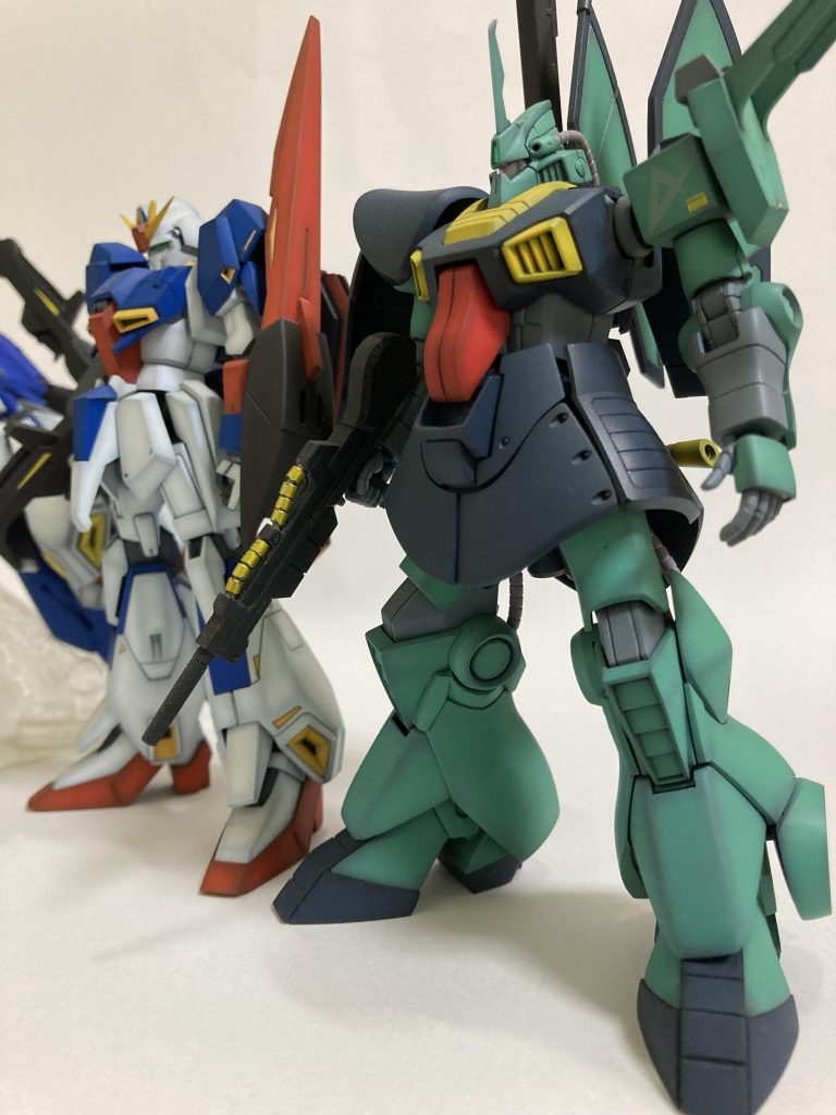 ディジェアムロの機体なので最近になって派生機体がゴロゴロ…(新訳Zでは存在を消したクセに…)