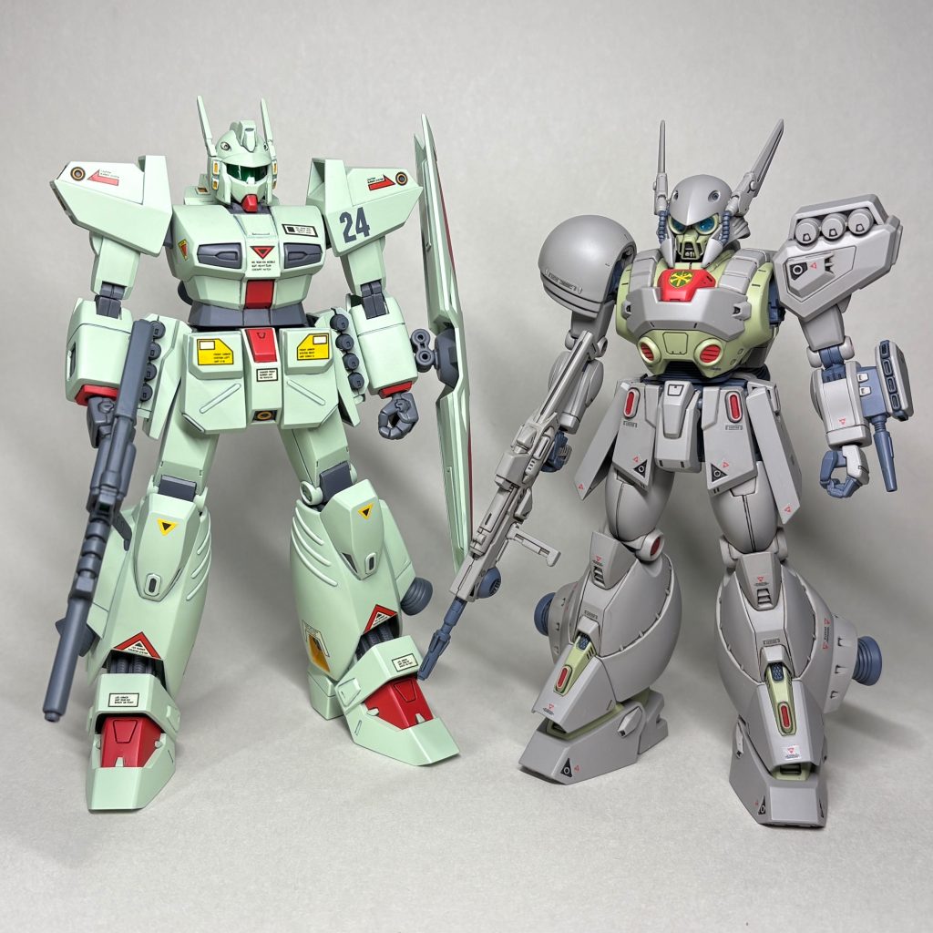 1/100 ヘビーガンと並べて　まえ連邦側の1/100旧キットやMGと並べるために製作しました。