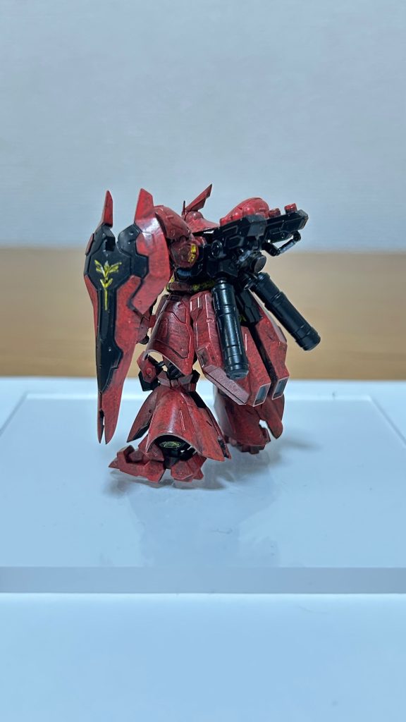 入り組んでいると筆が入らないけど、見えないからいいかと割り切ることもできる。いいキットです。楽しかった。